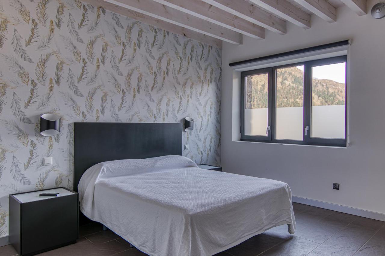 Apartamentos Cuatro Aguas Ucieda Luaran gambar