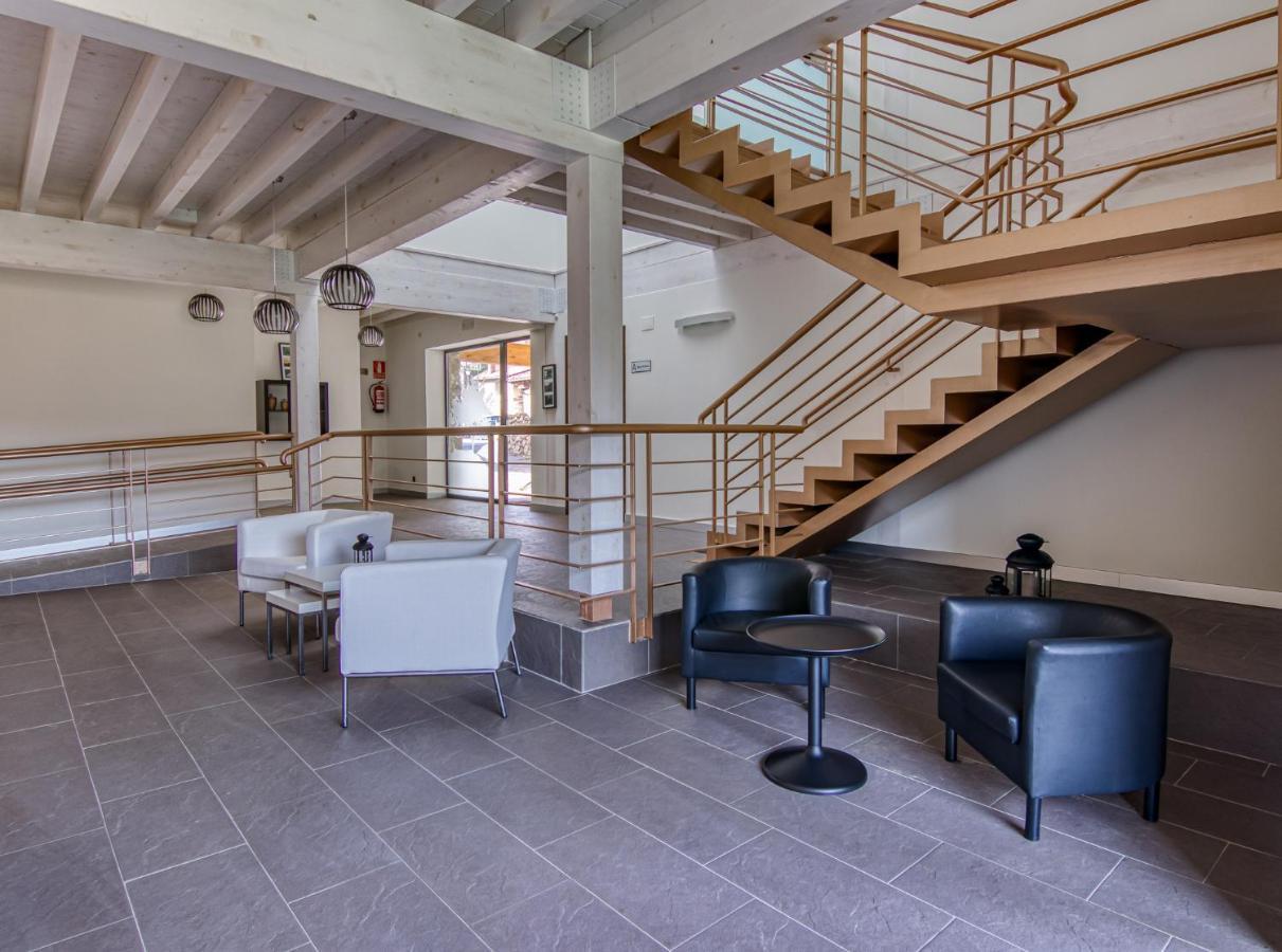 Apartamentos Cuatro Aguas Ucieda Luaran gambar